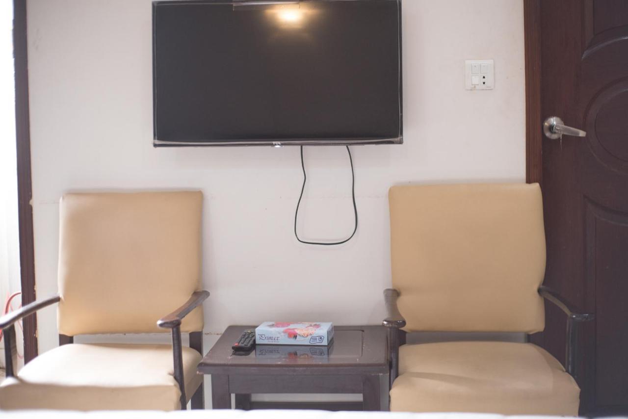 Goho Rooms Badar Karaçi Dış mekan fotoğraf