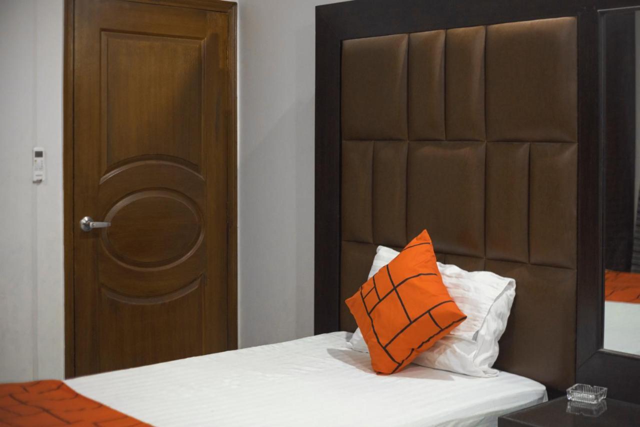 Goho Rooms Badar Karaçi Dış mekan fotoğraf