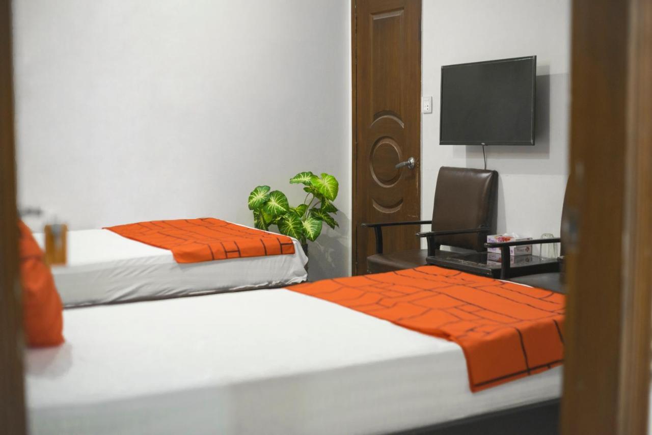 Goho Rooms Badar Karaçi Dış mekan fotoğraf