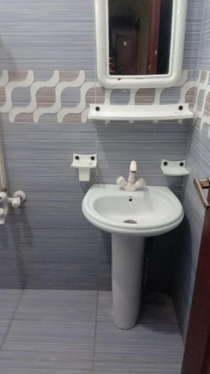 Goho Rooms Badar Karaçi Dış mekan fotoğraf